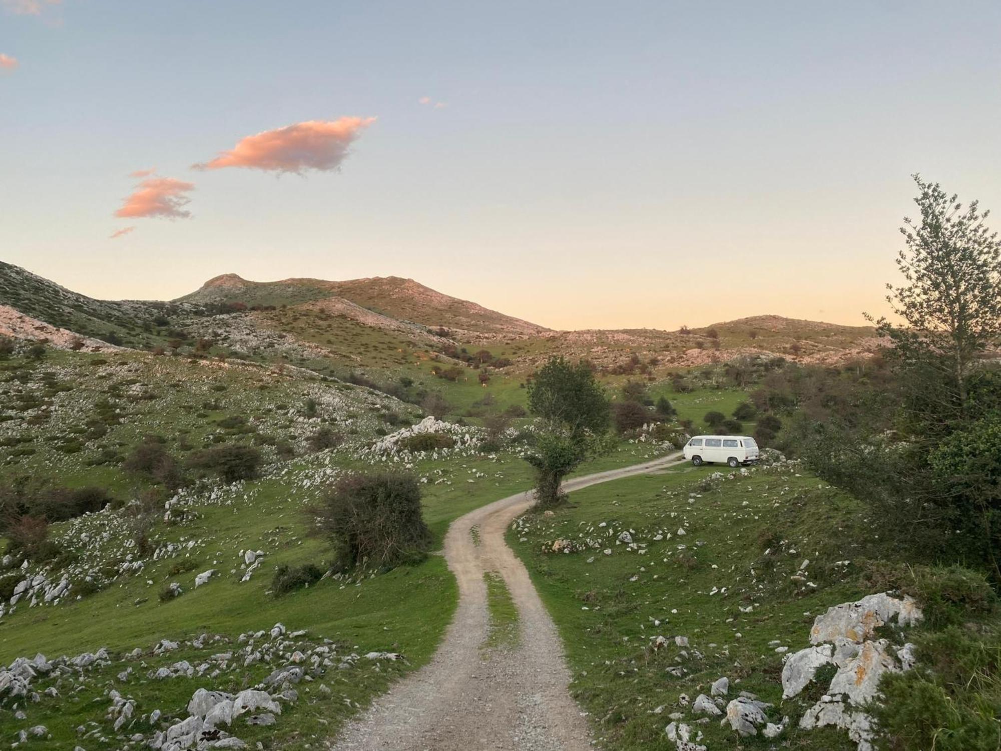 Casa Estilo Rural Con Jardin Entre Playa Y Montana Villa Каравия Екстериор снимка